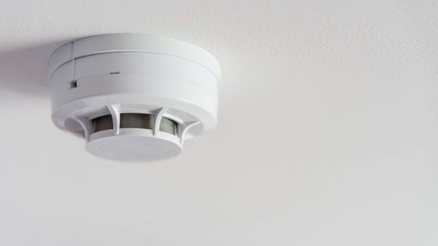 smoke alarm